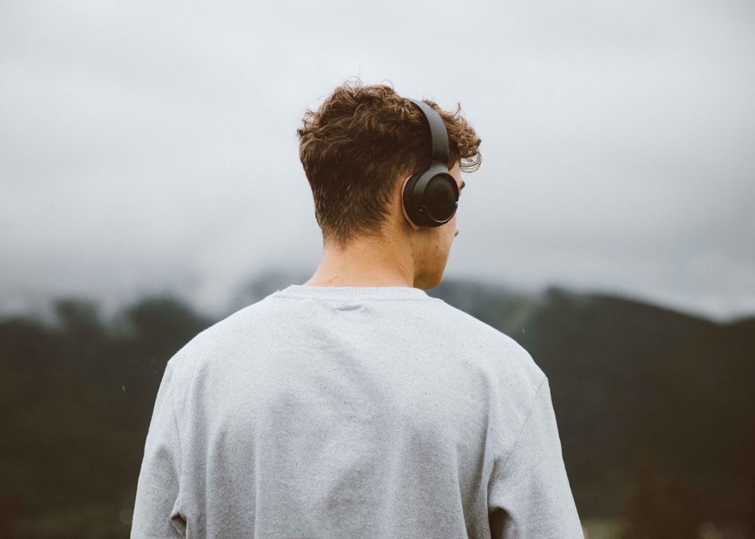 AirPods 5 Live Translation Turns Earbuds Into a Universal Translator