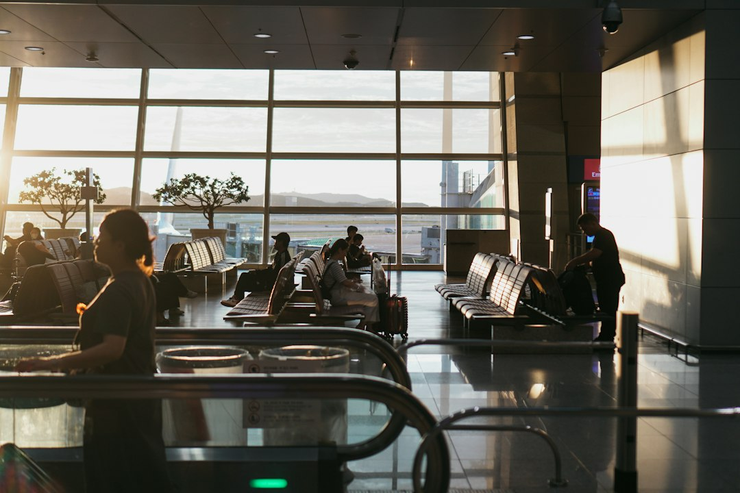 The FAA’s New AI Flight Delay Tool Wants Your Next Flight to Leave on Time